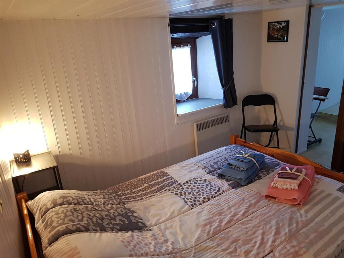 Chambre D'Hotes Le Gachignard Courlay Kültér fotó
